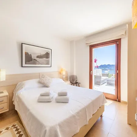 Seafront Iru Apartment Port de Pollenca